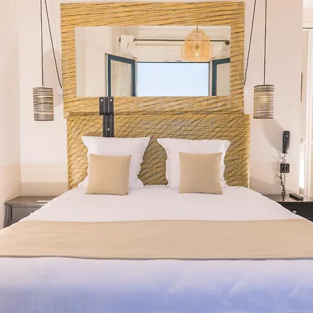 Les Charmettes Hotel